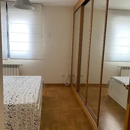 Apartment Amplio Apartamento Con Plaza De Parking. Gijon
